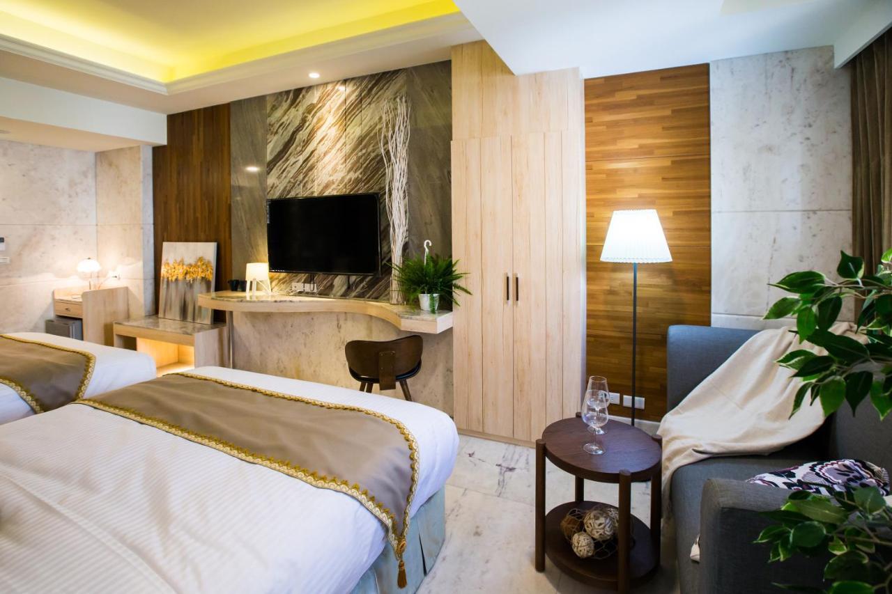 Hotel Maple Taiwan Boulevard Тайчжун Экстерьер фото