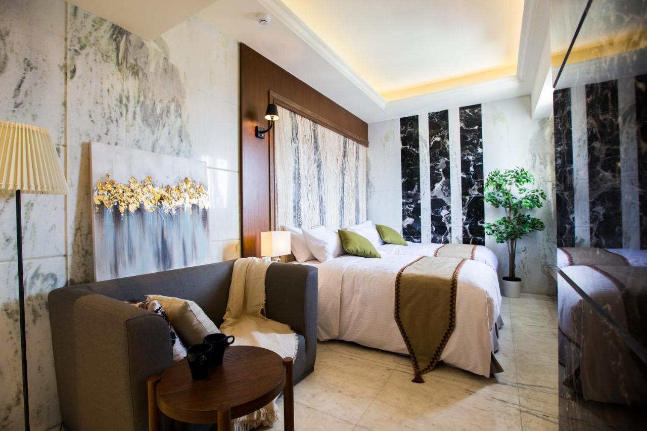 Hotel Maple Taiwan Boulevard Тайчжун Экстерьер фото